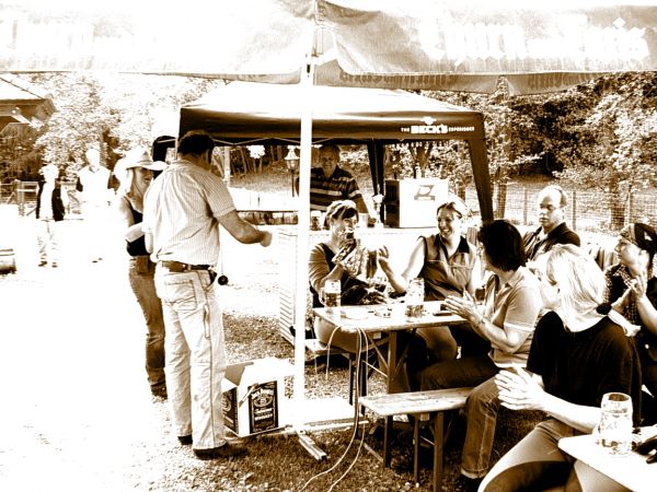 Ziegen Pferderennen Goya 120